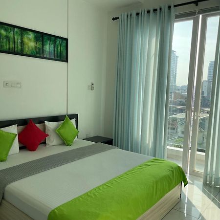Spectacular Sea View 3 Bedrooms Apartment Colombo Exterior photo