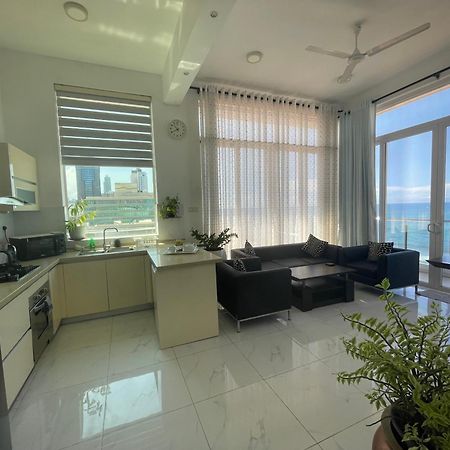 Spectacular Sea View 3 Bedrooms Apartment Colombo Exterior photo